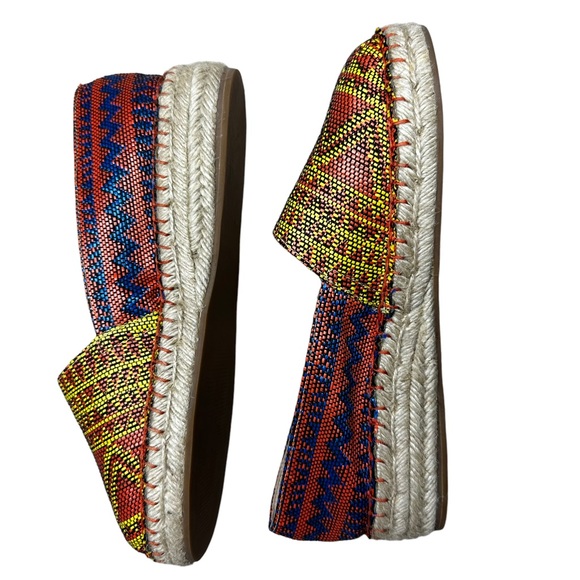 Soft Surroundings Nissa Espadrille Metallic Woven Tribal Print Slip On Shoes 7 - Picture 6 of 14